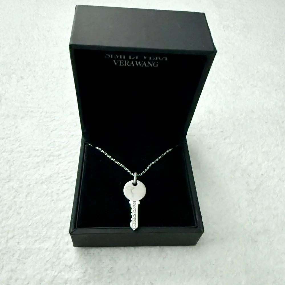 Simply Vera Vera Wang 925 Sterling Silver Diamond Accent Key Pendant Necklace